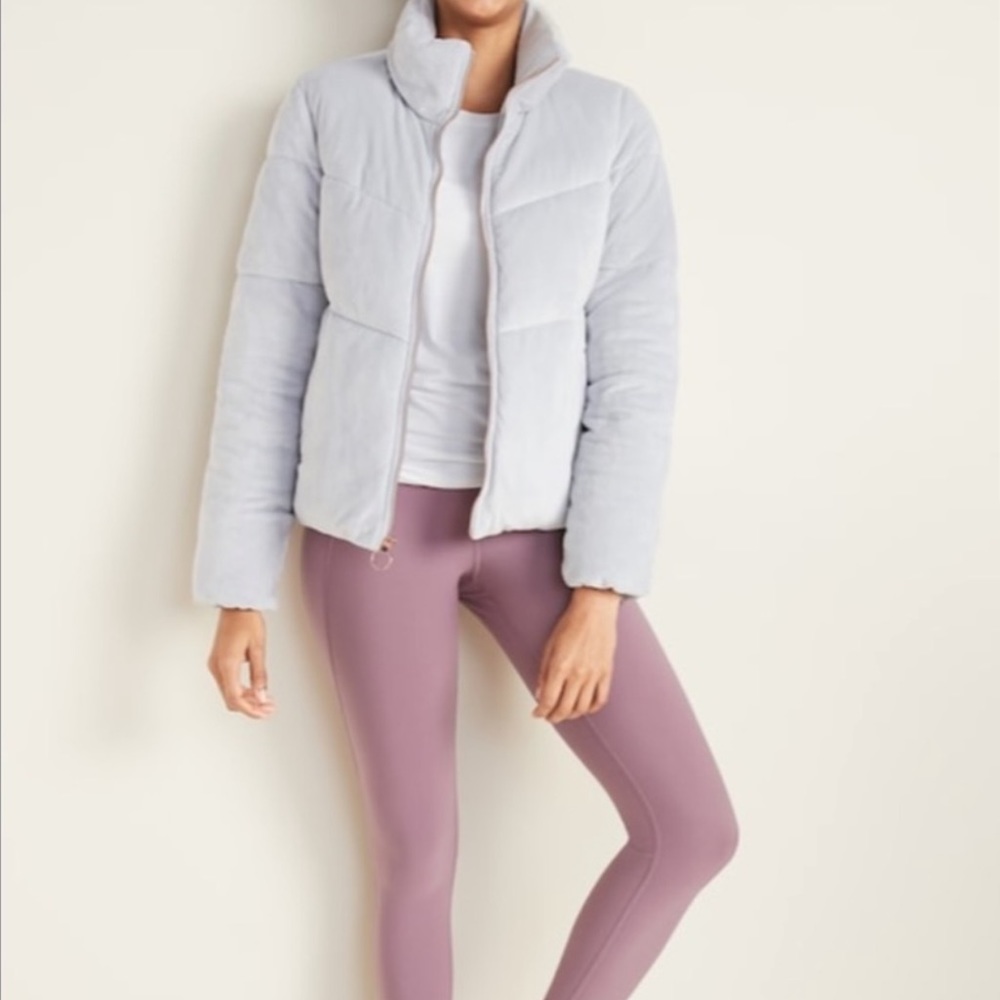 Old Navy Light Gray/Lavender Medium M Puffer Jacket Velour Cozy!!